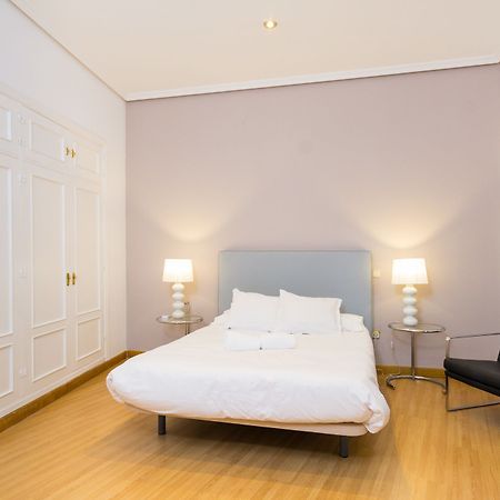 Apartamentos Mlr San Gines Madrid Bagian luar foto