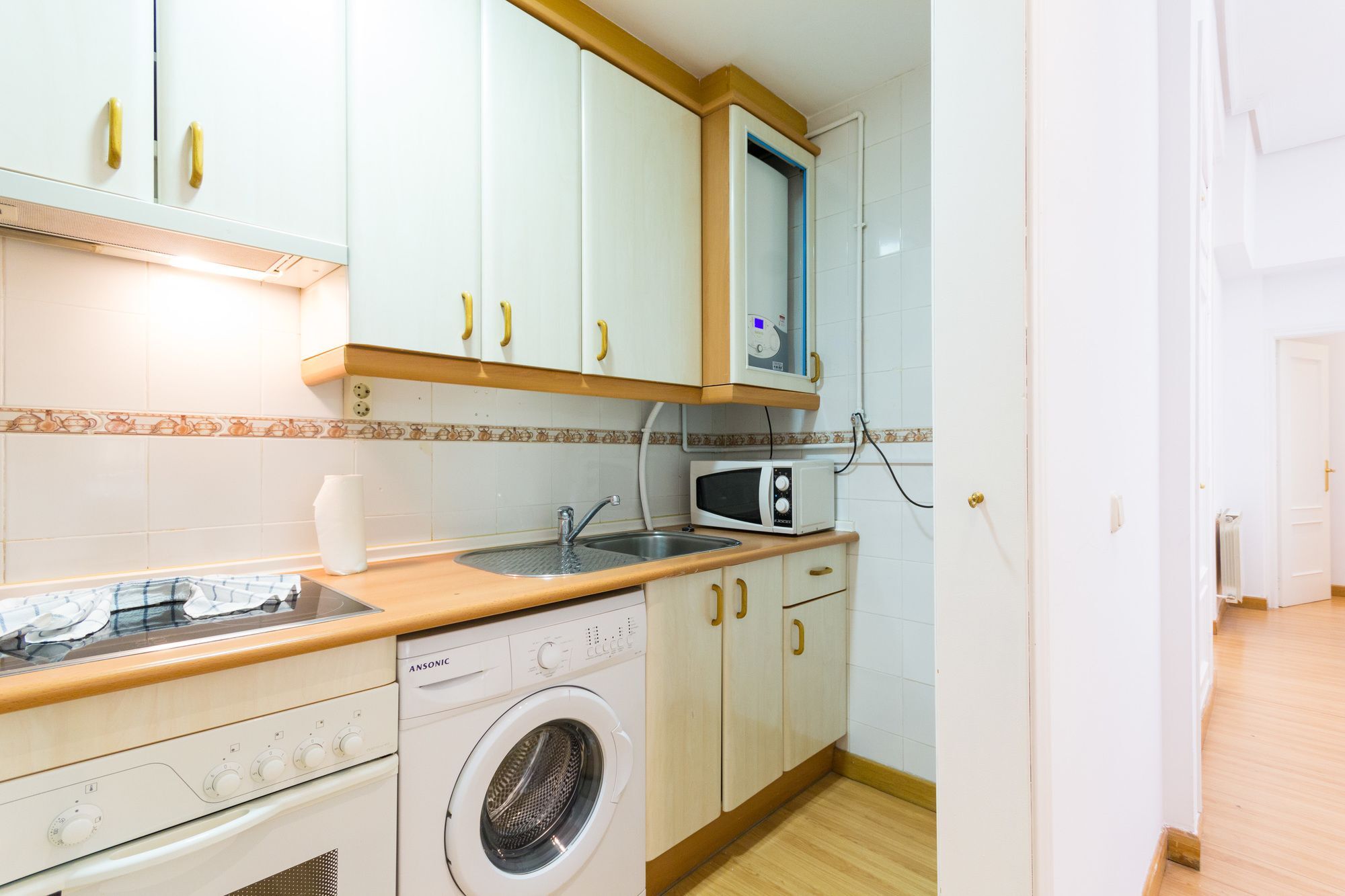 Apartamentos Mlr San Gines Madrid Bagian luar foto